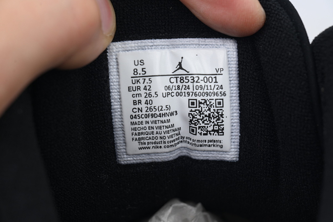  Air Jordan 3 Retro CT8532-001