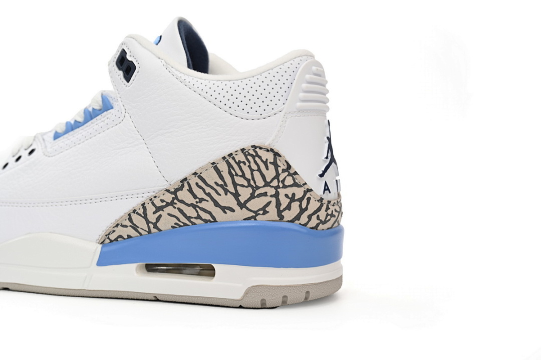 Air Jordan 3 Retro UNC CT8532-104