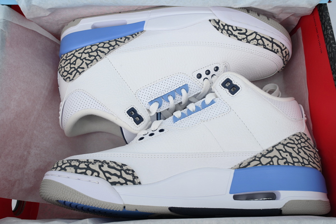 Air Jordan 3 Retro UNC CT8532-104 