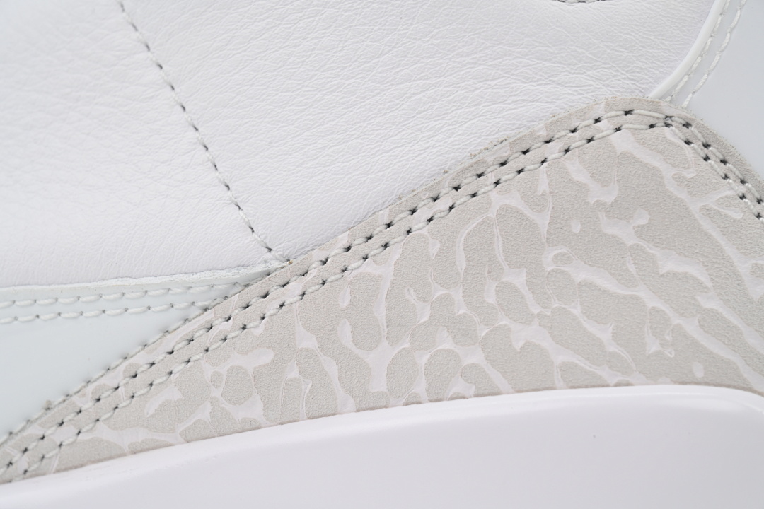  Air Jordan 3 Retro CT8532-111