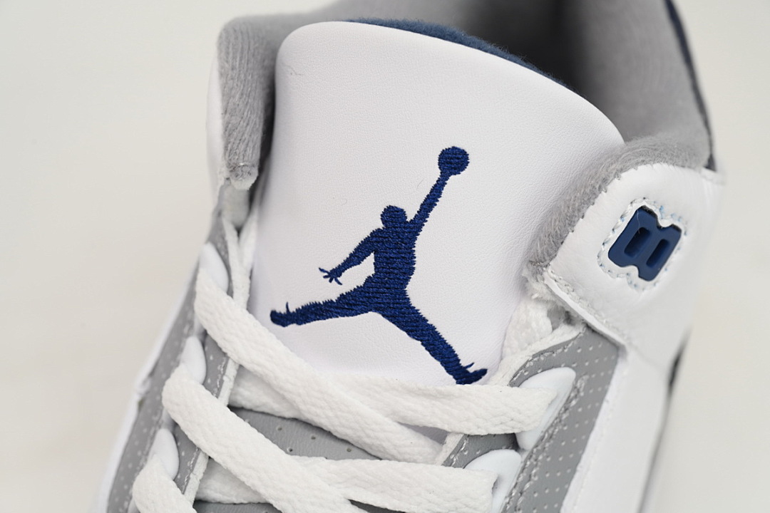 Air Jordan 3 Retro CT8532-140 