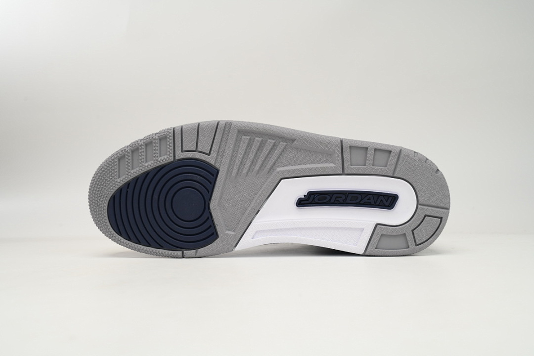 Air Jordan 3 Retro CT8532-140 