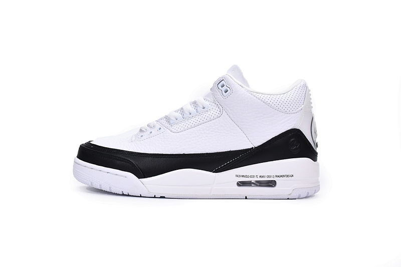 DA3595-100 Fragment Design x Air Jordan 3 Black White