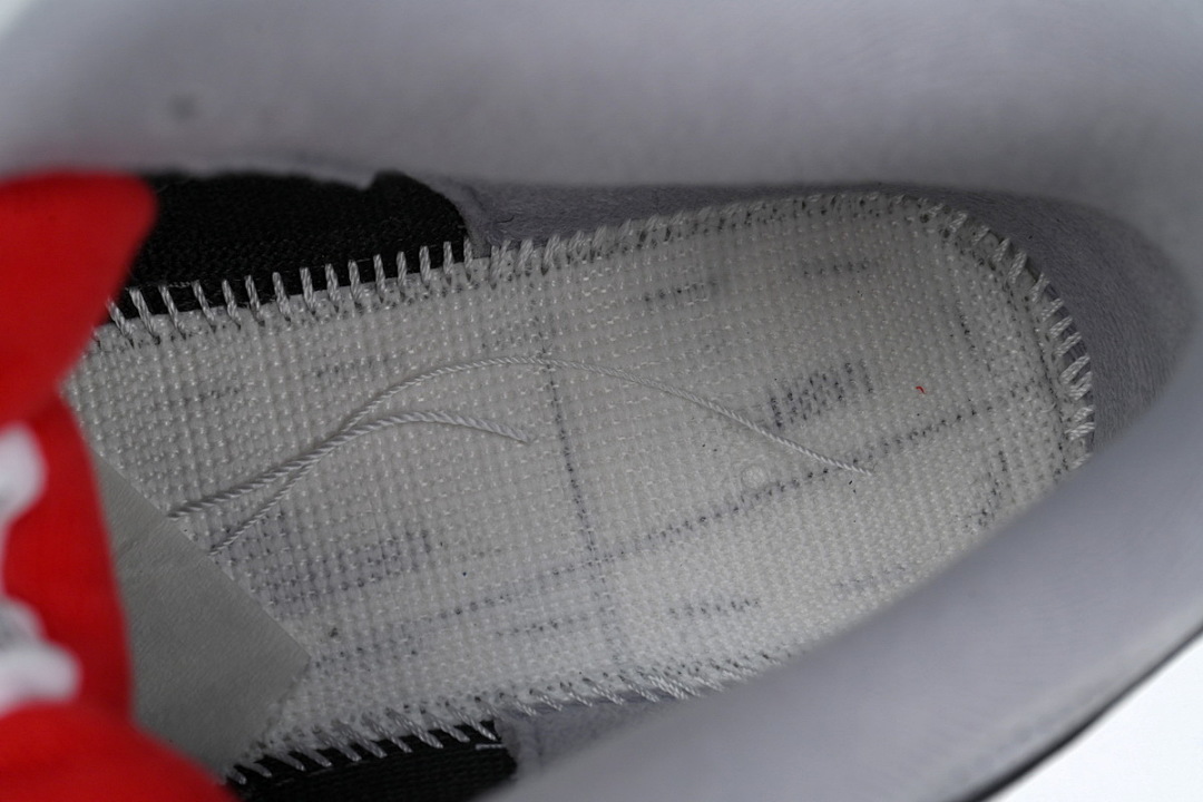 Air Jordan 3 Retro OG DN3707-010