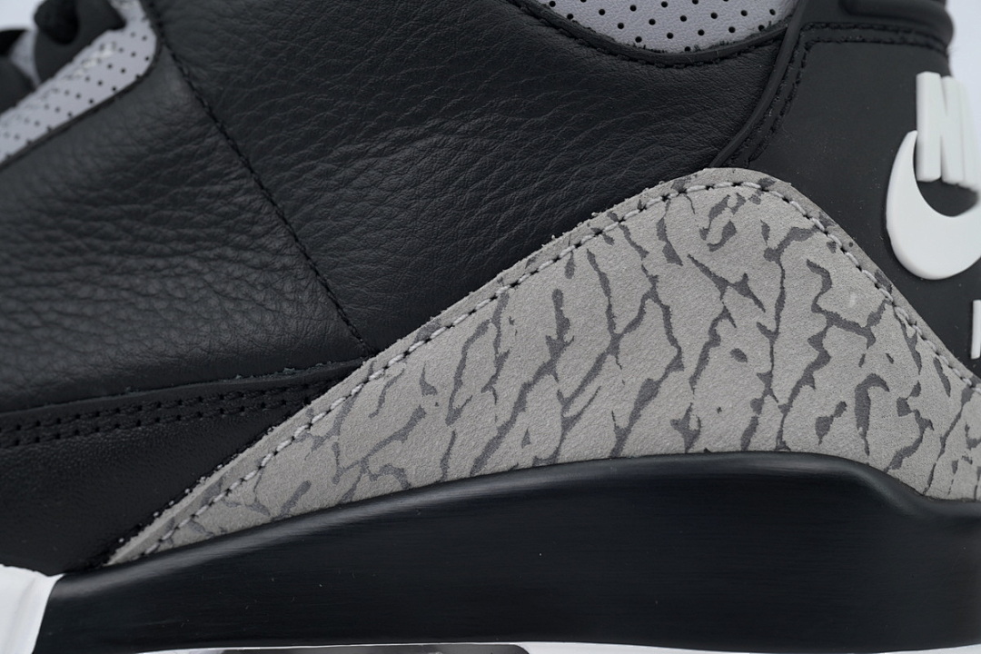  Air Jordan 3 Retro OG DN3707-010