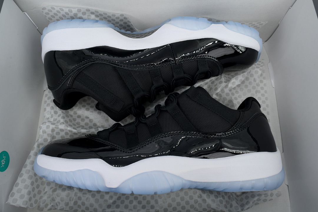 Nike Air Jordan 11 Retro Low FV5104-004