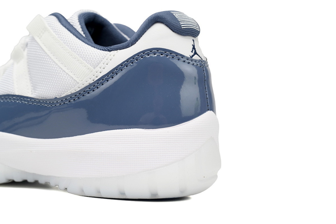  Air Jordan 11 Low FV5104-104