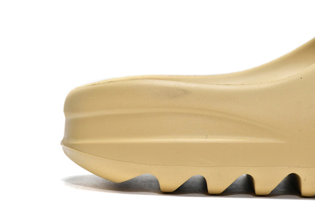 FW6344 adidas Yeezy Slide DESSAN