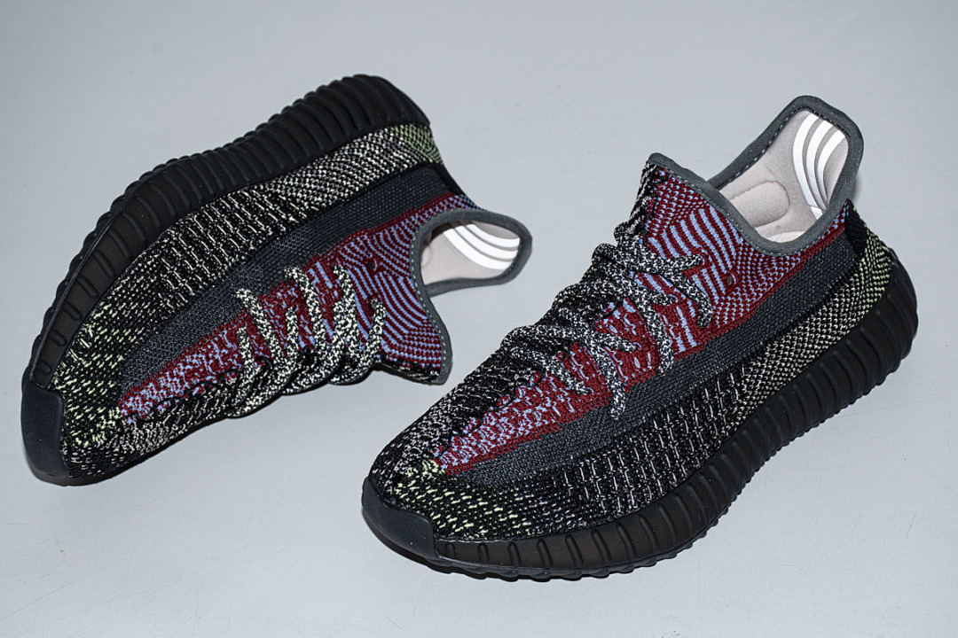 FX4145 adidas Yeezy Boost 350 V2
