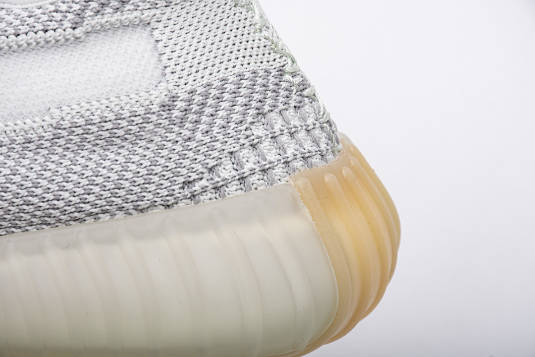 FX4348 adidas Yeezy Boost 350 V2