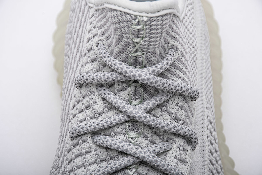 FX4348 adidas Yeezy Boost 350 V2