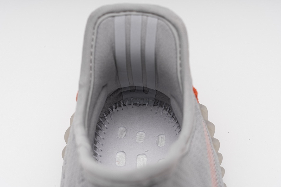 FX9017 adidas Yeezy Boost 350 V2