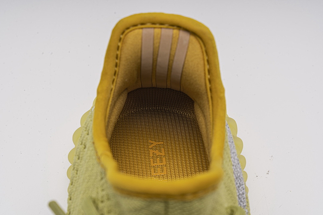Adidas Yeezy Boost 350 V2 Marsh Sneakers V2 FX9034 