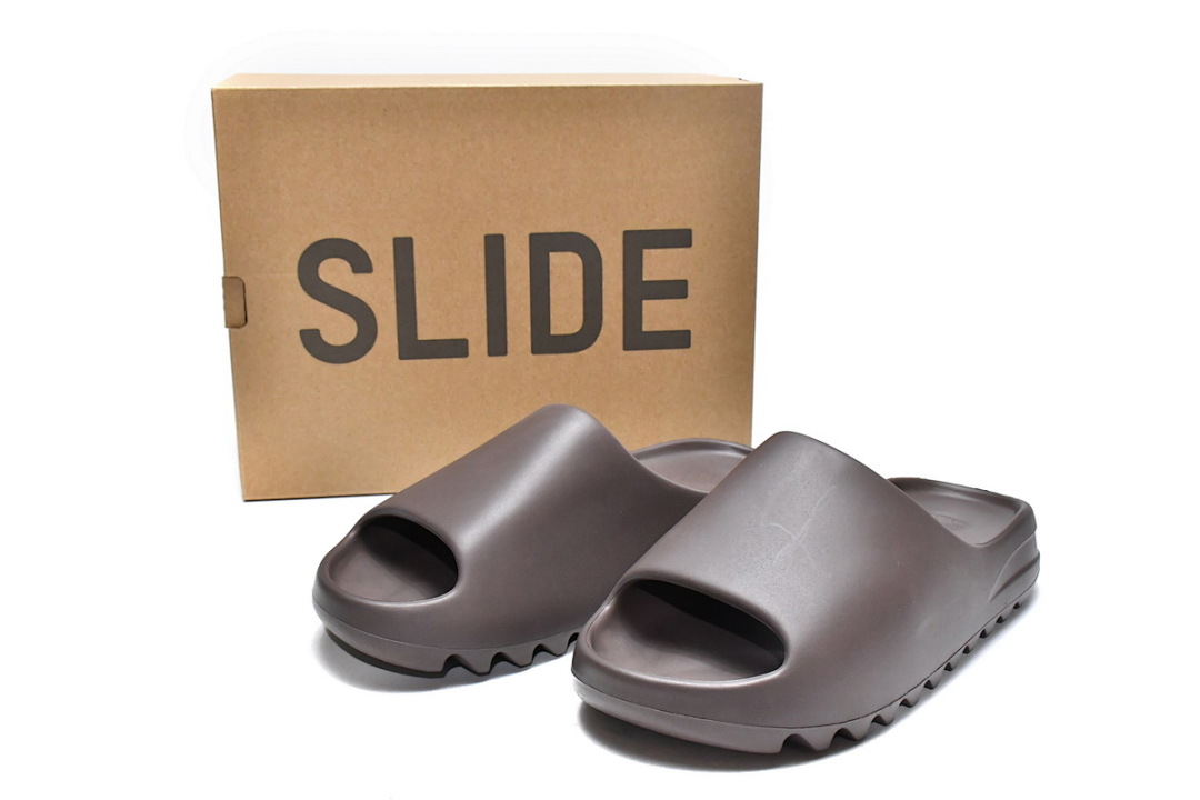  adidas Yeezy Slide Soot G55495