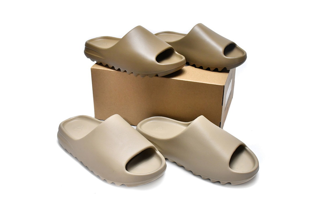  adidas Yeezy Slide Soot G55495