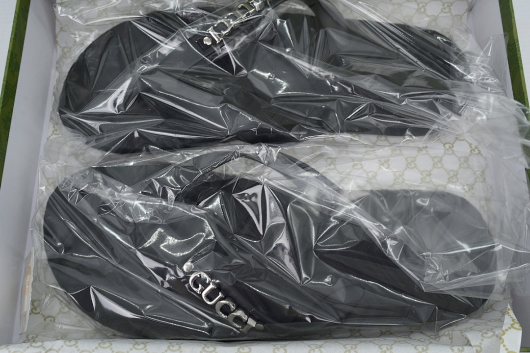 Gucci Gucci Silver Black