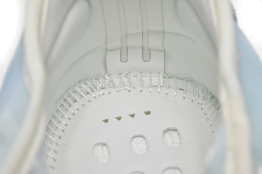 GW2869 adidas Yeezy Boost 350 V2 Mono Ice