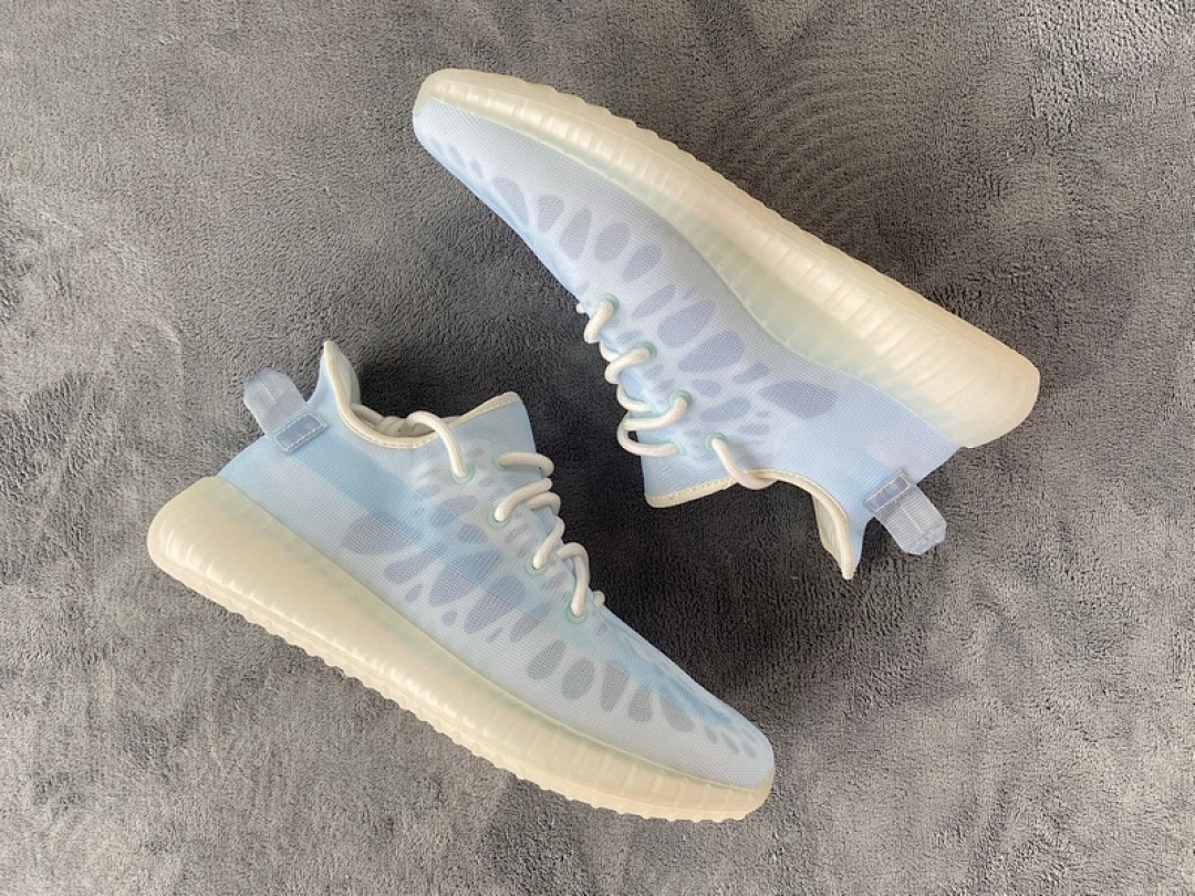 GW2869 adidas Yeezy Boost 350 V2 Mono Ice