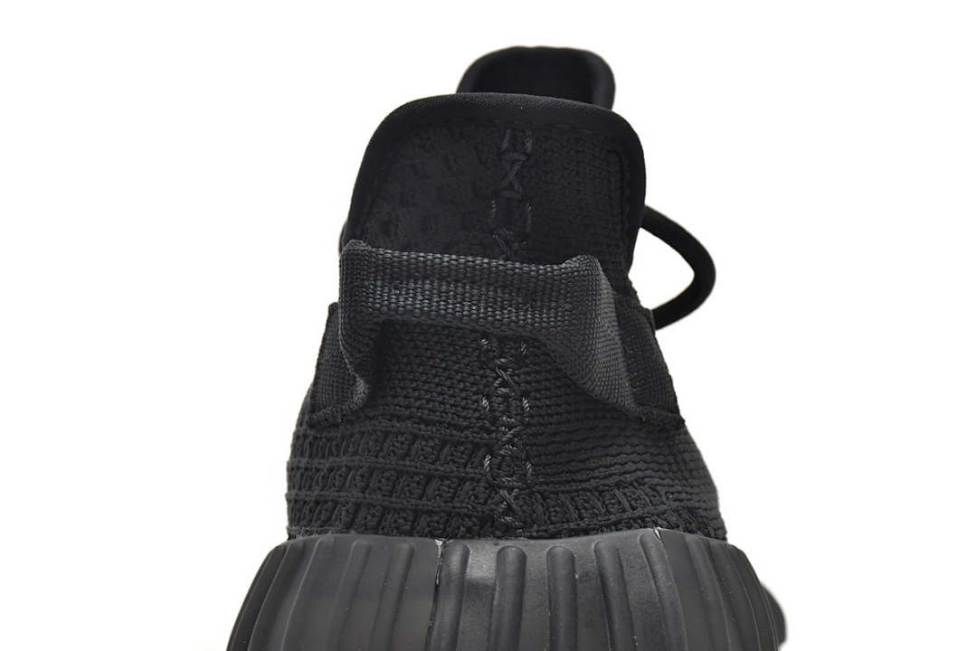 HQ4540 adidas Yeezy Boost 350 V2
