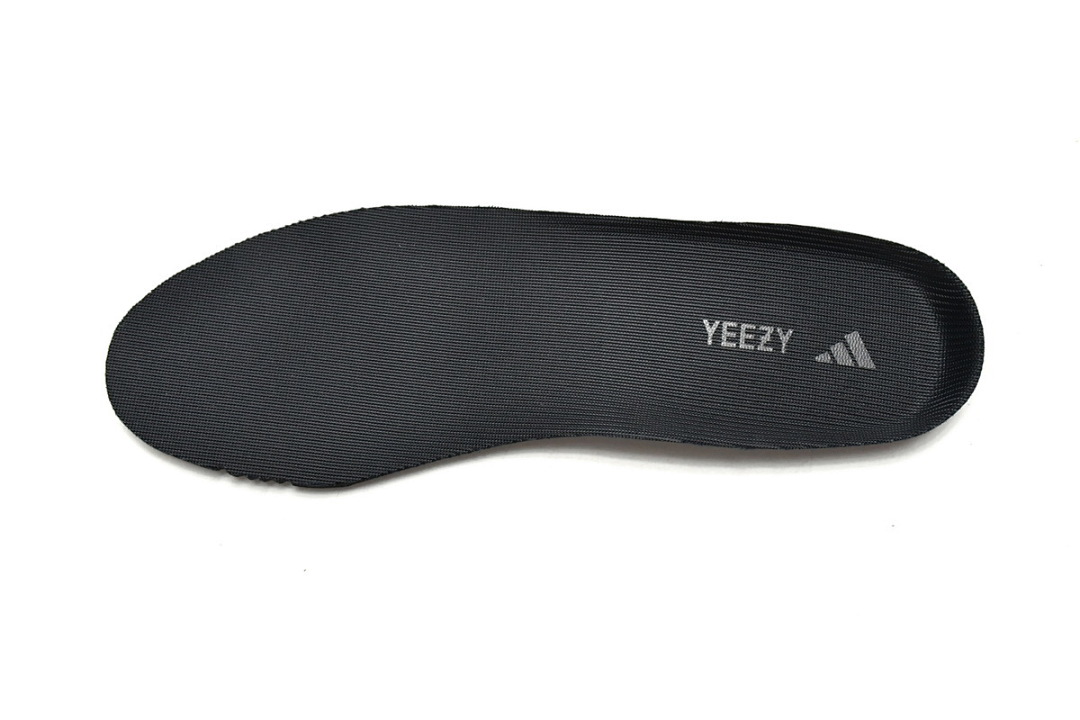 HQ4540 adidas Yeezy Boost 350 V2