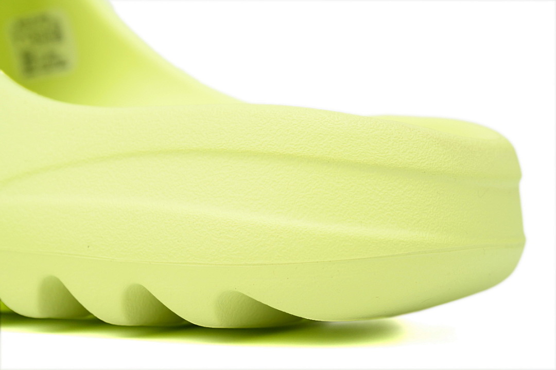 adidas Yeezy Slide Glow Green HQ6447