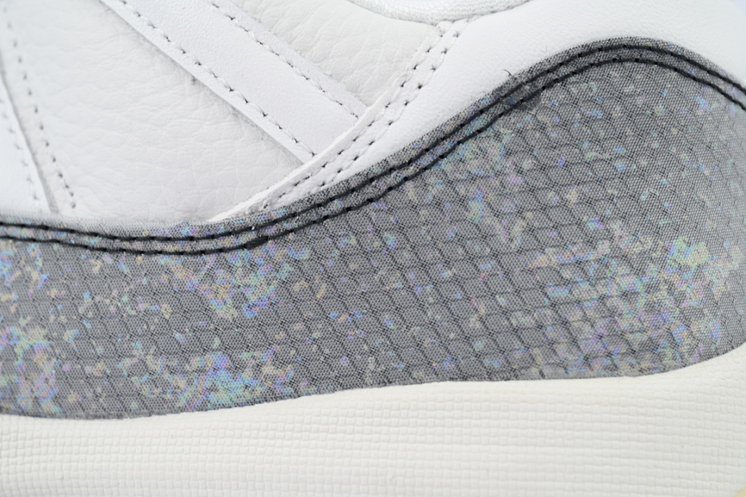  Air Jordan 11 Low HQ7000-001