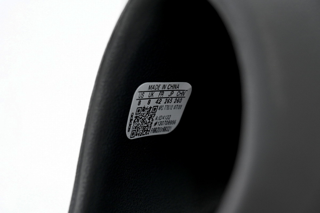  adidas Yeezy Slide ID4132