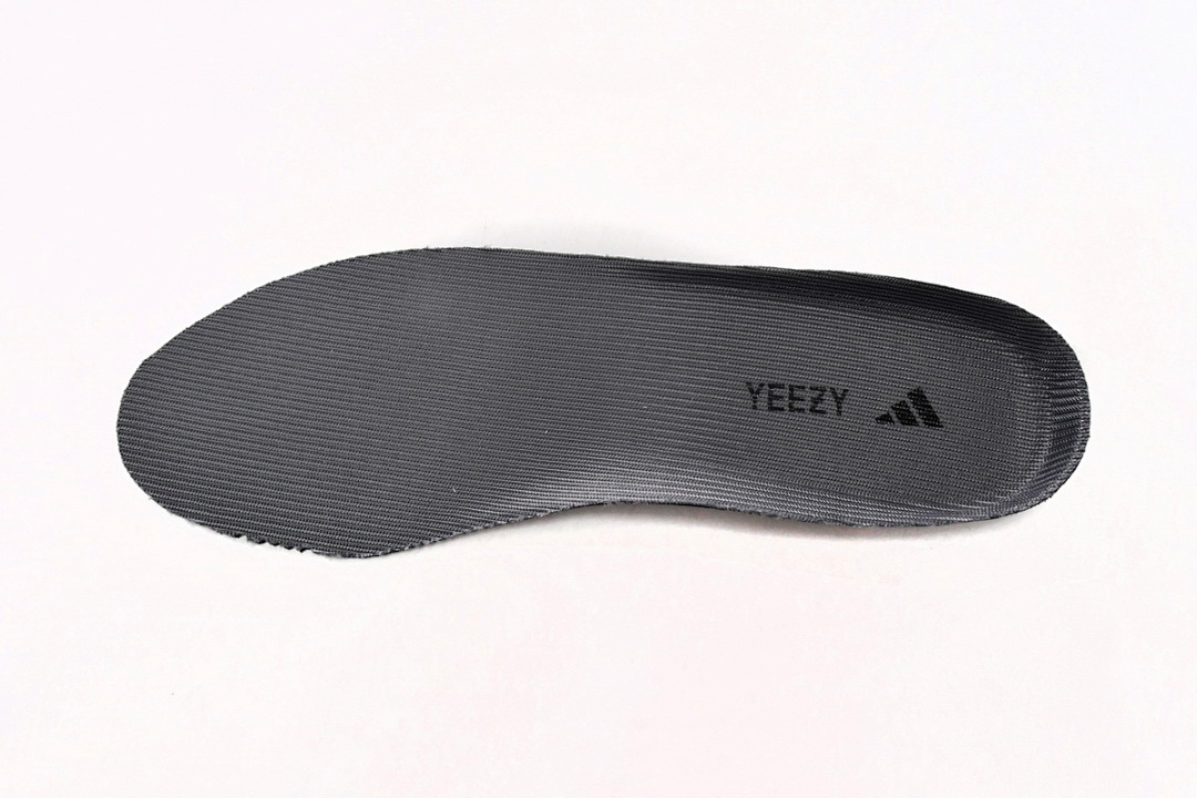 ID4811 adidas Yeezy 350 V2 Dark Salt
