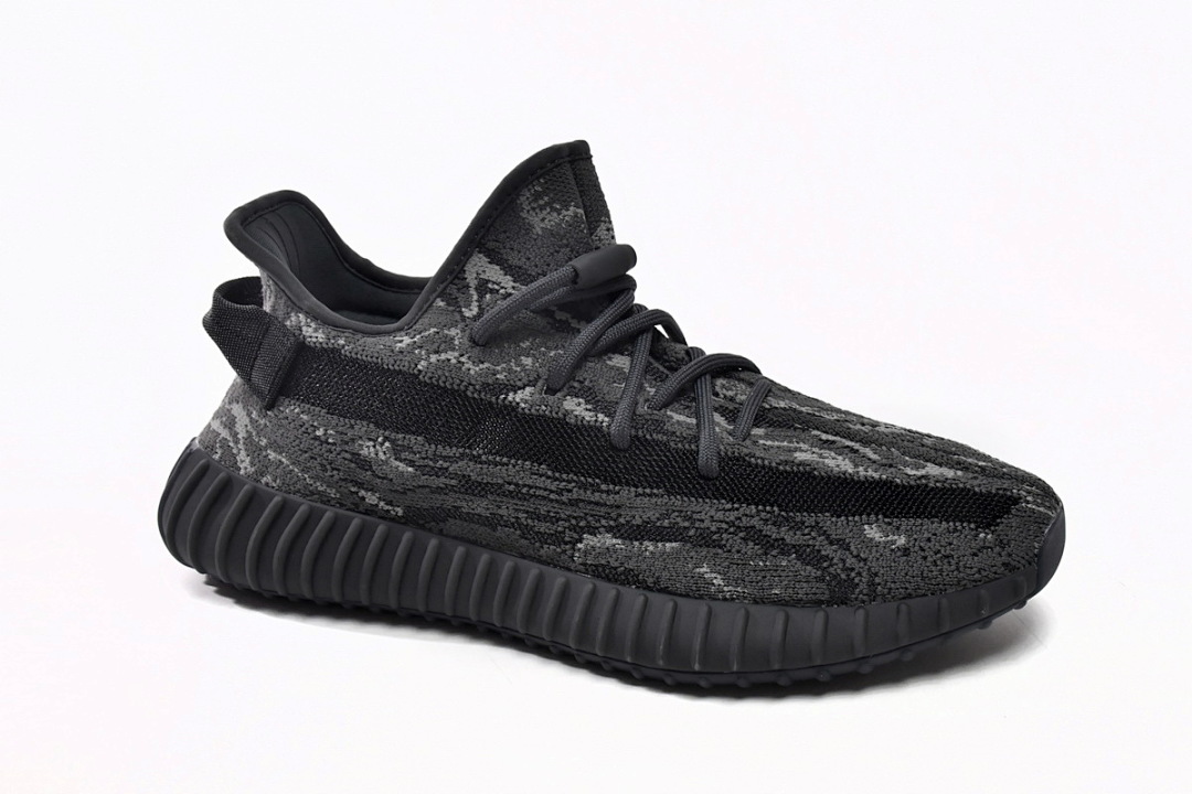 ID4811 adidas Yeezy 350 V2 Dark Salt