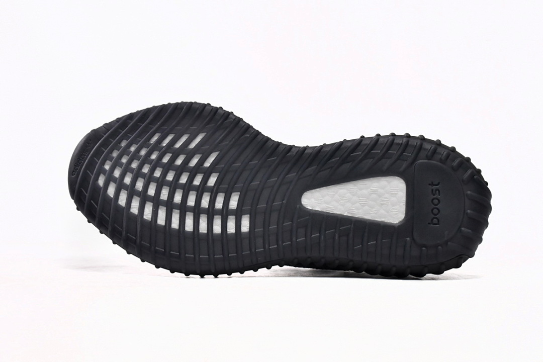 ID4811 adidas Yeezy 350 V2 Dark Salt