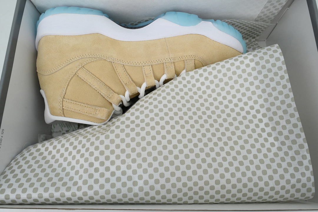 Jordan 11 Low WMNS Wheat Suede Ice Blue Sneakers IO8960-707 