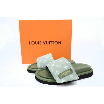 LOUIS VUITTON Pool Pillow Comfort 02