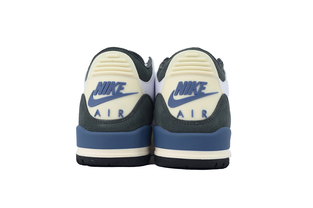 re x Air Jordan 3 Retro OG SP