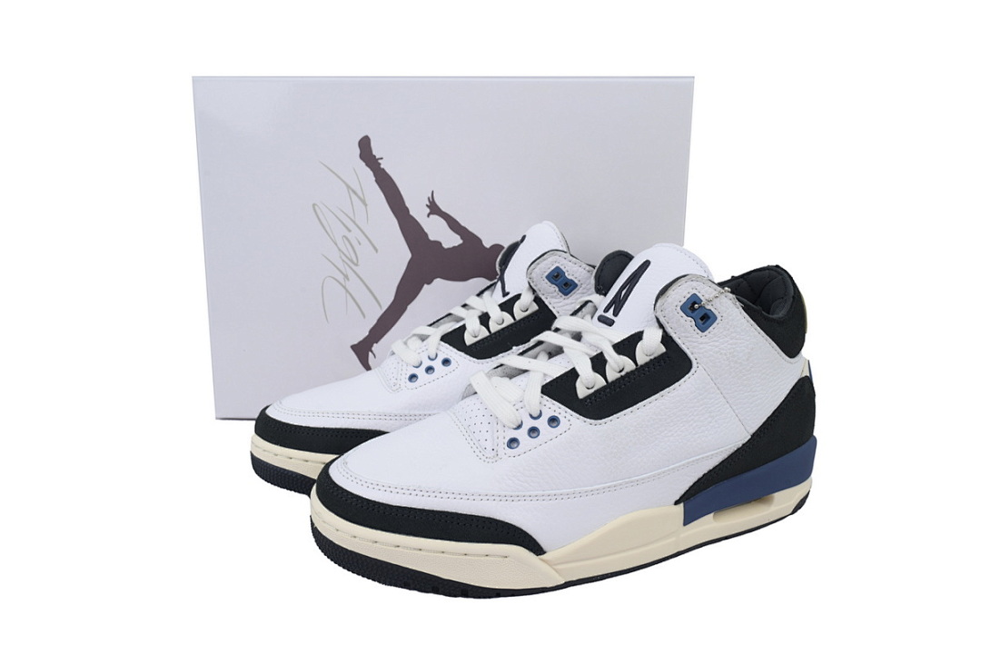 re  Air Jordan 3 Retro OG SP