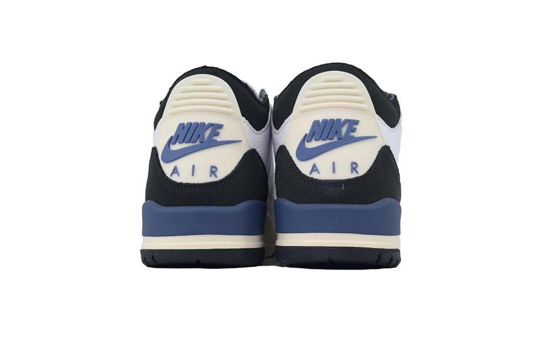 re  Air Jordan 3 Retro OG SP