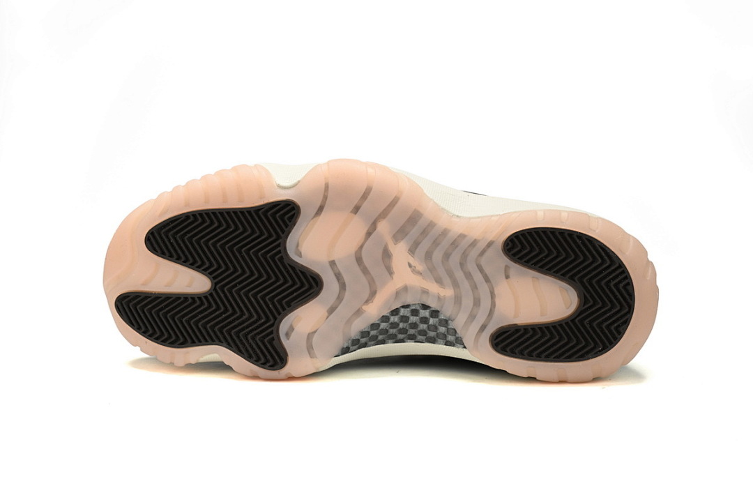 Air Jordan 11 Retro White Sail Basketball Shoes
