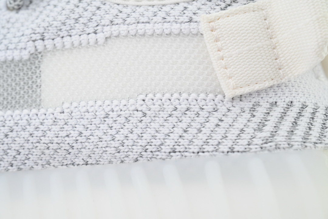 Adidas Yeezy Boost 350 V2 Cream White SPLY-350 Classic Sneakers EF2367 
