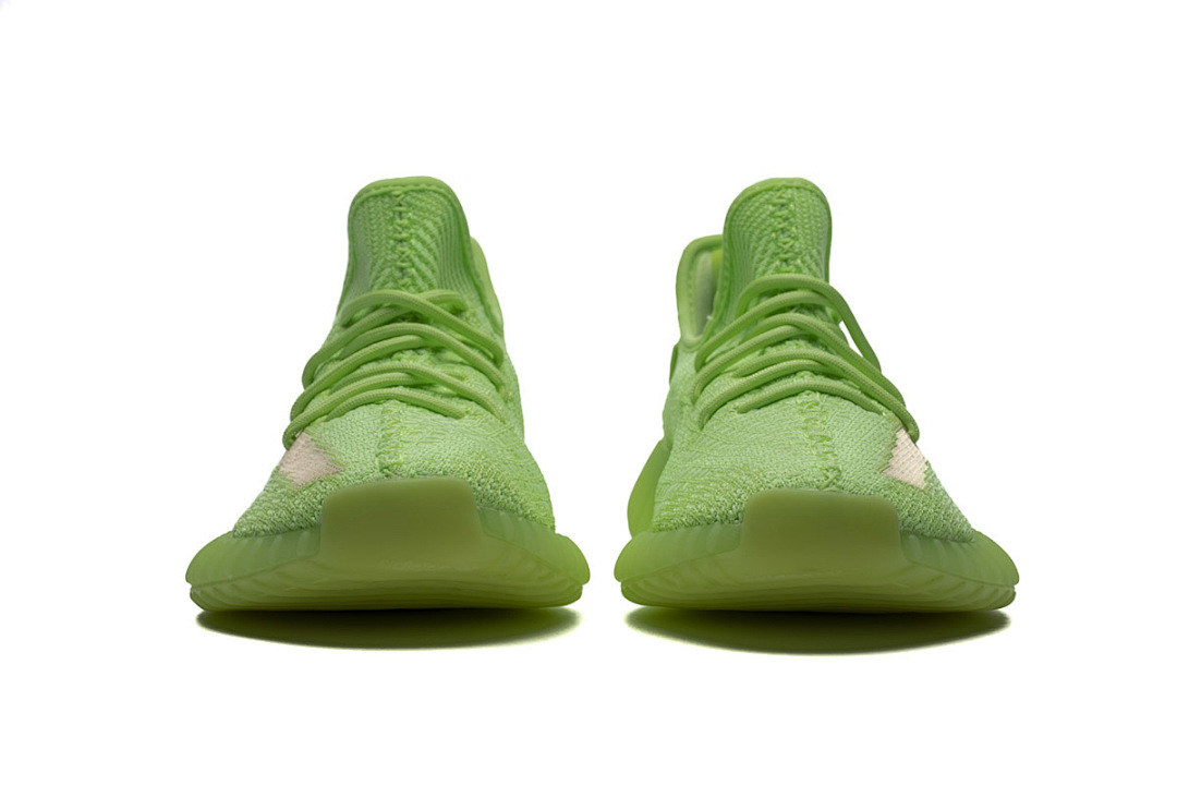V2 Yeezy Boost 350 V2