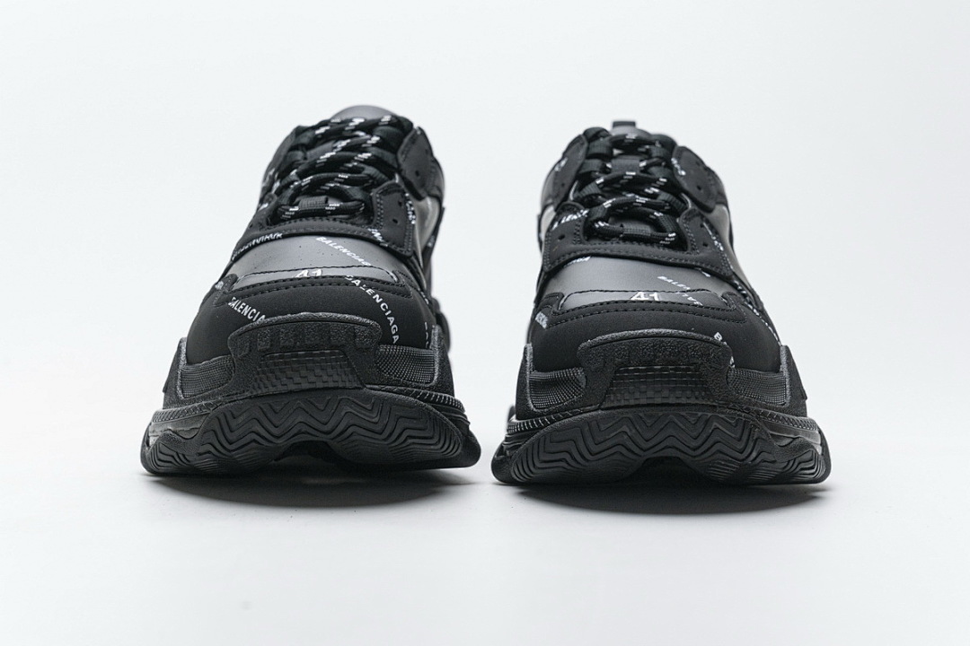 Balenciaga Triple S Black W06E2 2020 