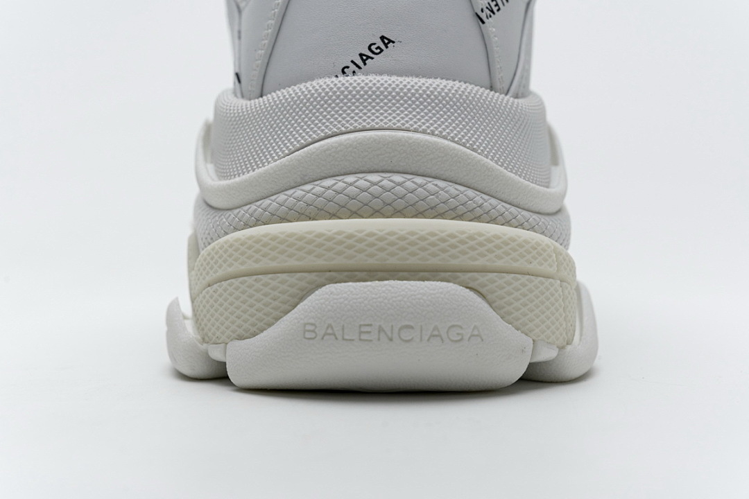 Balenciaga Triple S White W06E2 2021 