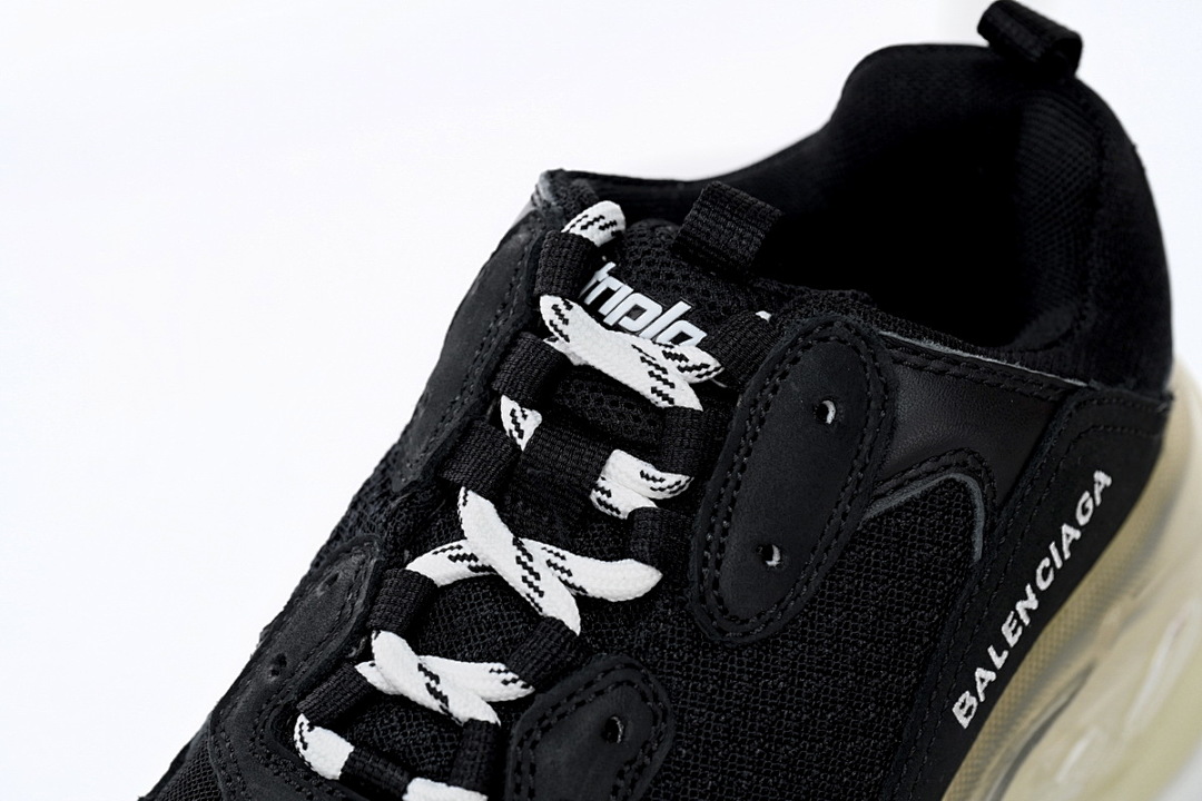 W0901 0823 Balenciaga Triple S Black Crystal