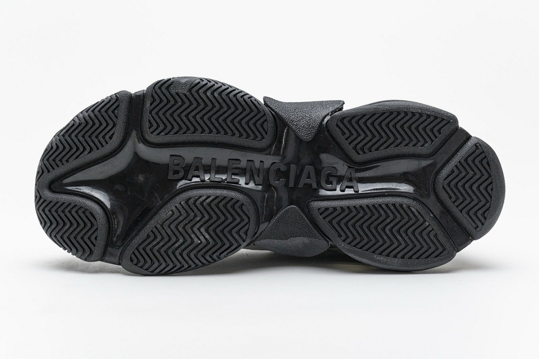 W09E1 7320 Balenciaga Triple S Black Silver