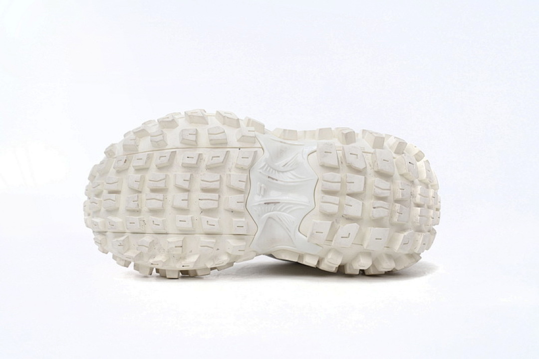 Tênis Balenciaga 10XL Branco Creme W1RB3 1201