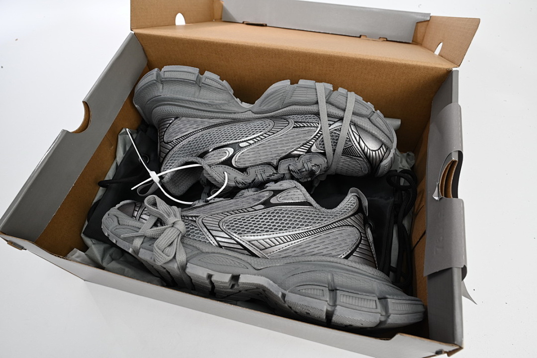 Balenciaga Silver Grey W1RB5 1210