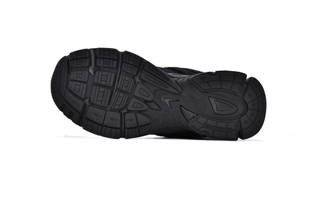 Zapatillas Balenciaga Phantom negras W2E92 1000