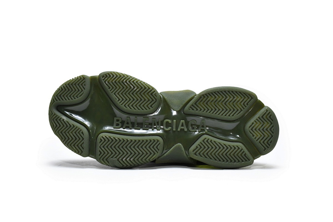 W2GA1 2325 Balenciaga Triple S Pitch Green