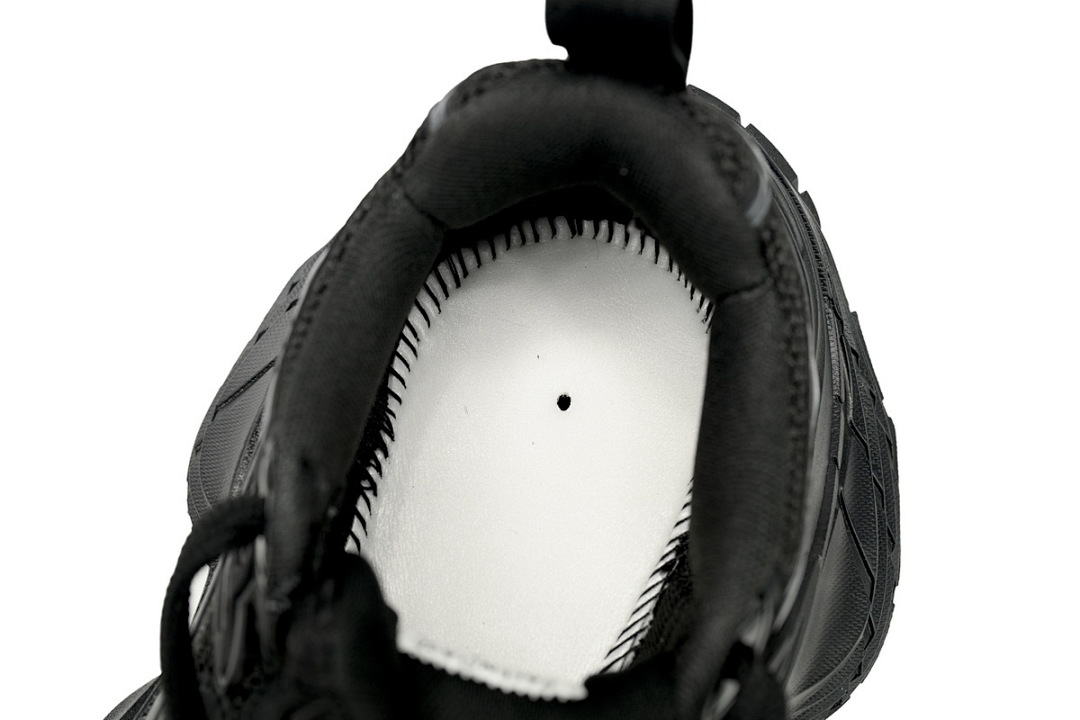 Balenciaga White and Black Black W2MV2 1000 