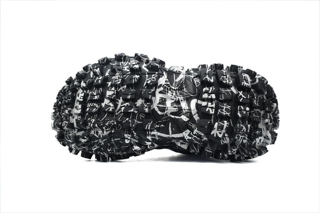 Zapatillas Balenciaga 10XL, negro y blanco, estampado de grafitis, W2RG1 9015