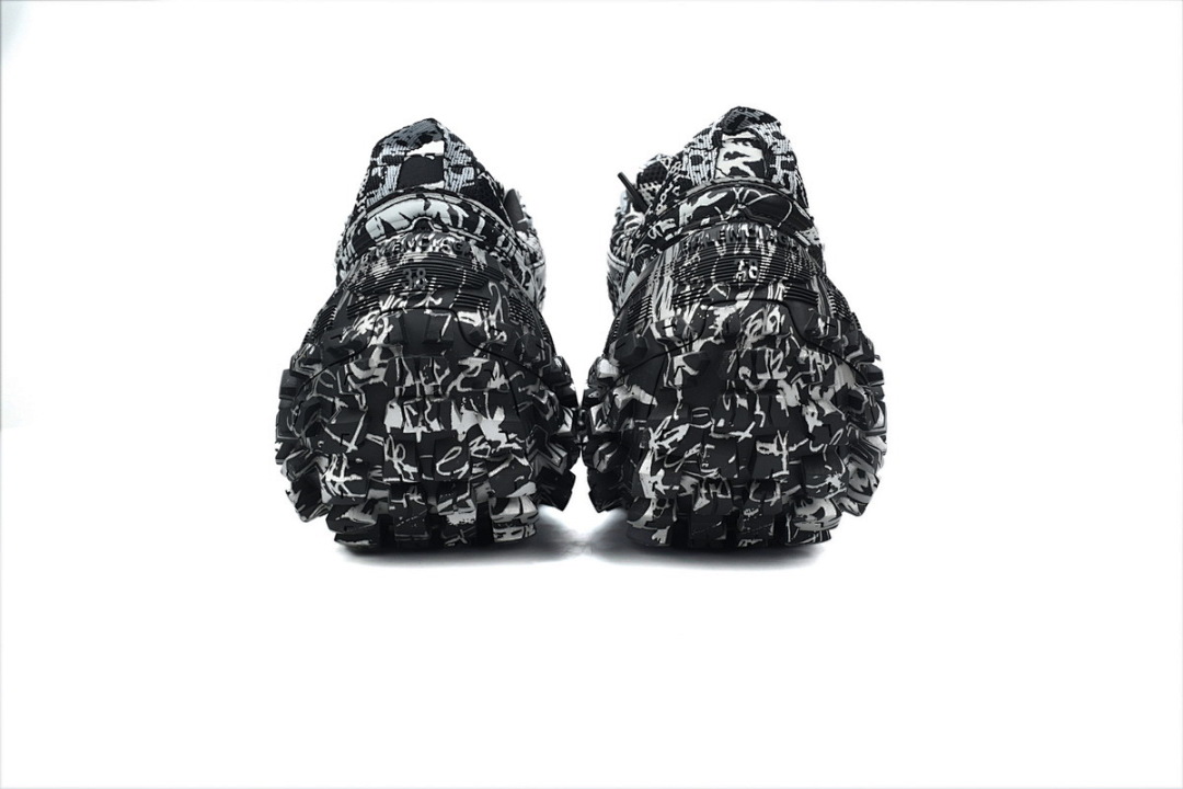 Zapatillas Balenciaga 10XL, negro y blanco, estampado de grafitis, W2RG1 9015