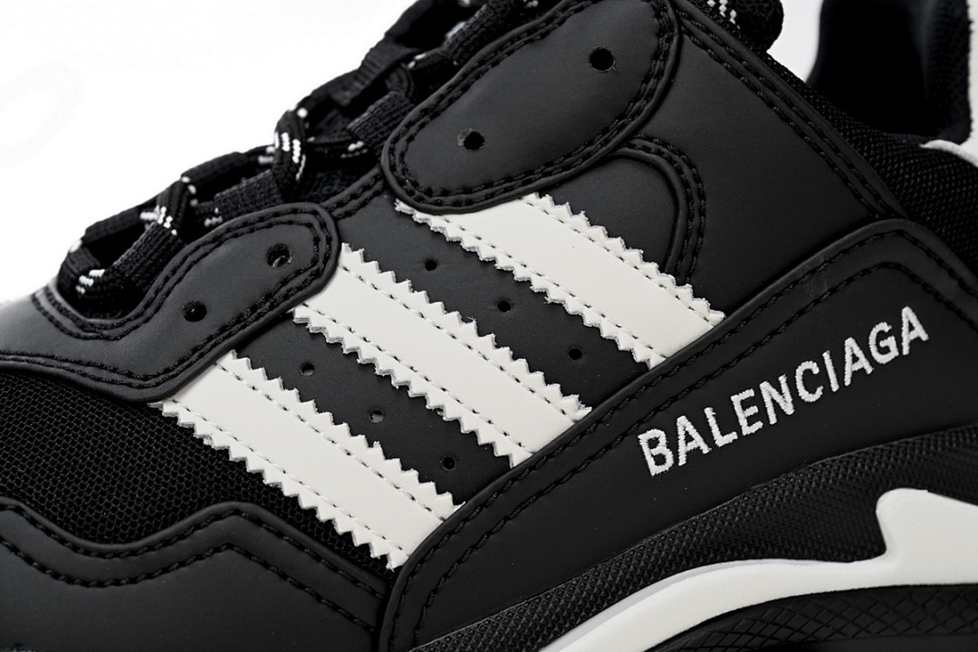  adidas  Balenciaga Triple S Black And White Bars W2ZB2 1090